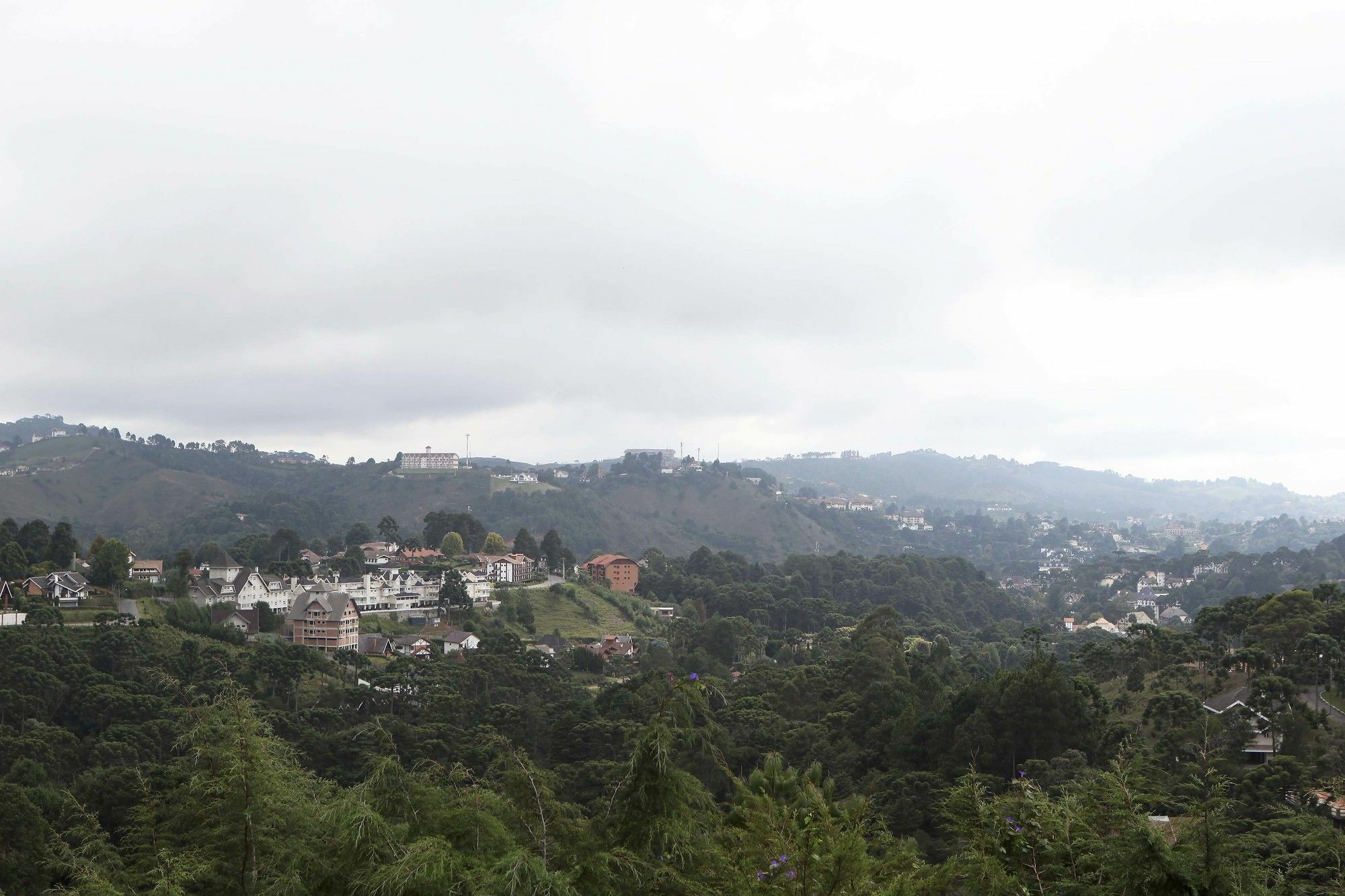 Summit Suítes Hotel